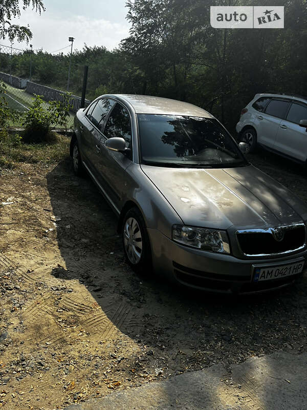 Лифтбек Skoda Superb 2007 в Киеве