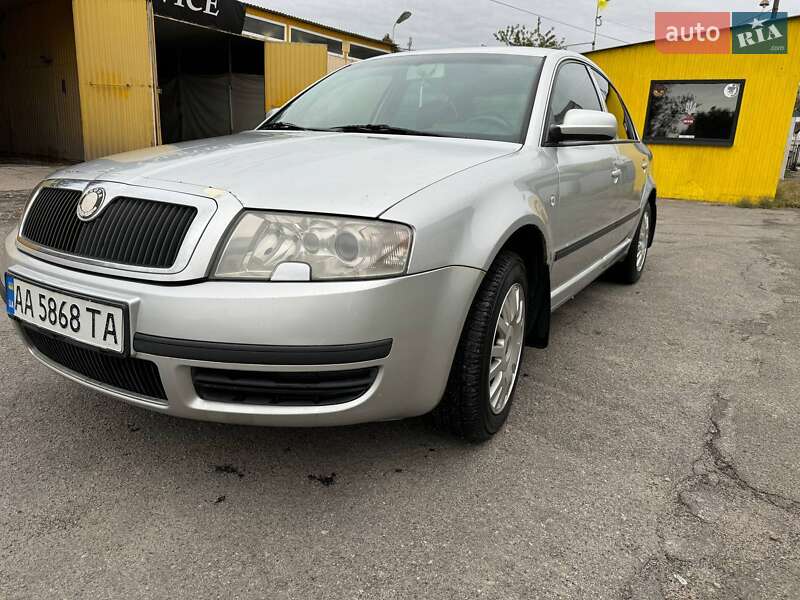 Лифтбек Skoda Superb 2006 в Фастове