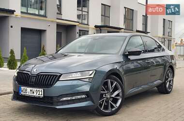 Лифтбек Skoda Superb 2019 в Луцке