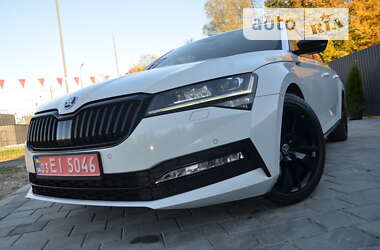 Лифтбек Skoda Superb 2021 в Дрогобыче