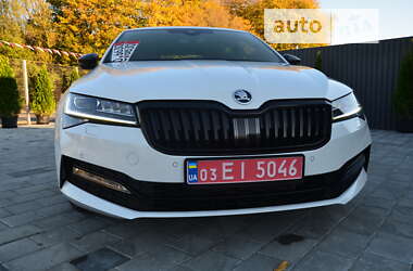 Лифтбек Skoda Superb 2021 в Дрогобыче