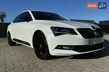 Лифтбек Skoda Superb 2015 в Стрые