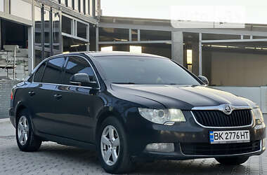 Лифтбек Skoda Superb 2009 в Ровно