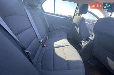 Лифтбек Skoda Superb 2014 в 
