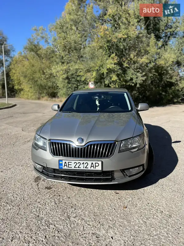 Skoda Superb 2013