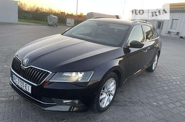 Универсал Skoda Superb 2017 в Луцке