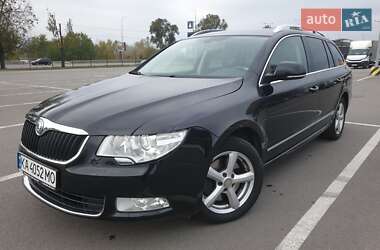 Універсал Skoda Superb 2010 в Києві