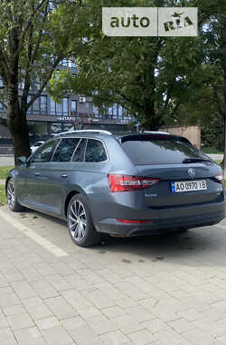 Универсал Skoda Superb 2017 в 