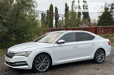 Лифтбек Skoda Superb 2020 в Луцке