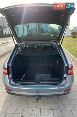 Универсал Skoda Superb 2015 в 
