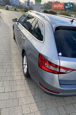 Универсал Skoda Superb 2015 в 