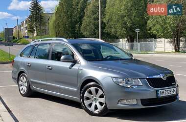 Універсал Skoda Superb 2011 в Києві