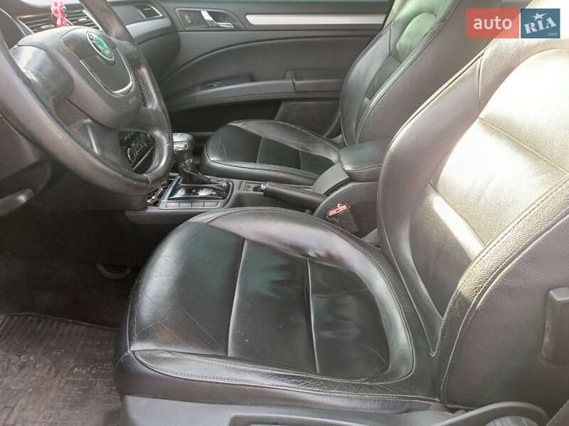 Лифтбек Skoda Superb 2010 в Смеле