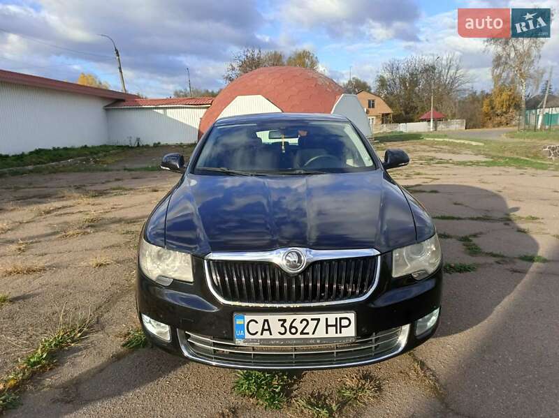 Лифтбек Skoda Superb 2010 в Смеле