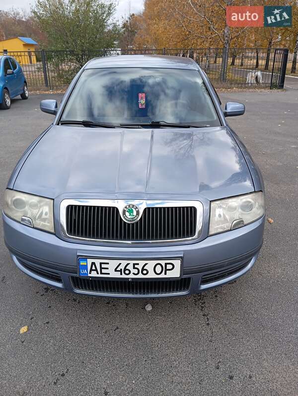 Skoda Superb 2006