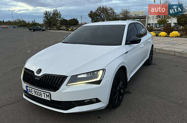 Лифтбек Skoda Superb 2016 в Кривом Роге