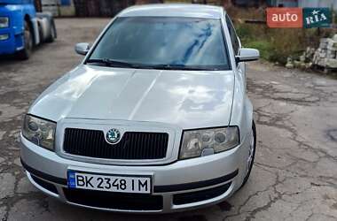 Лифтбек Skoda Superb 2004 в Ровно