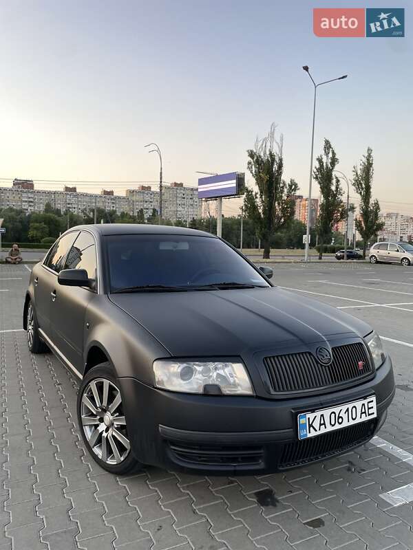 Лифтбек Skoda Superb 2005 в Киеве