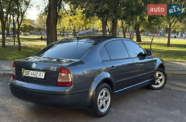 Лифтбек Skoda Superb 2007 в Николаеве