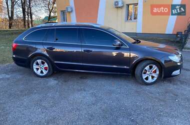 Универсал Skoda Superb 2010 в Ивано-Франковске