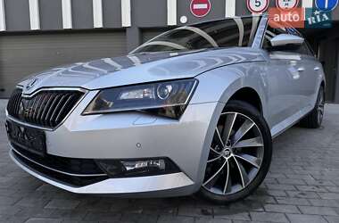 Универсал Skoda Superb 2020 в Киеве