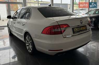 Лифтбек Skoda Superb 2013 в Червонограде