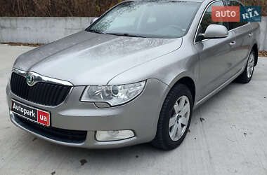 Ліфтбек Skoda Superb 2008 в Києві