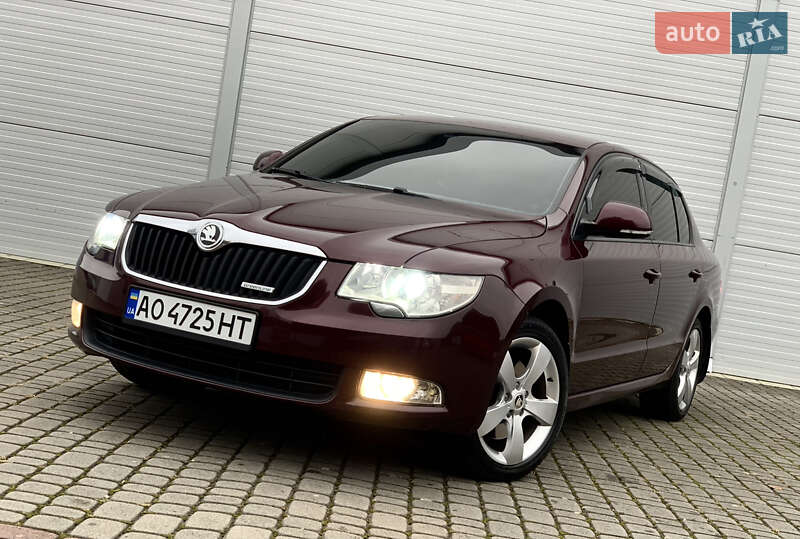 Skoda Superb 2012