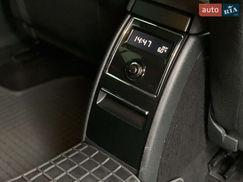 Лифтбек Skoda Superb 2012 в Мукачево