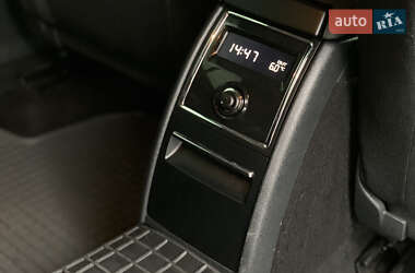 Лифтбек Skoda Superb 2012 в 