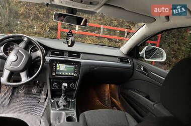 Лифтбек Skoda Superb 2008 в 