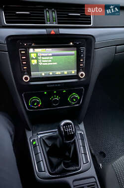 Лифтбек Skoda Superb 2008 в 
