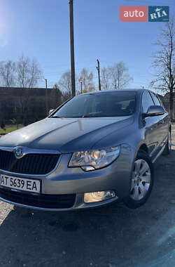 Ліфтбек Skoda Superb 2012 в Галичі