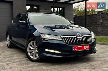 Ліфтбек Skoda Superb 2020 в Мукачевому