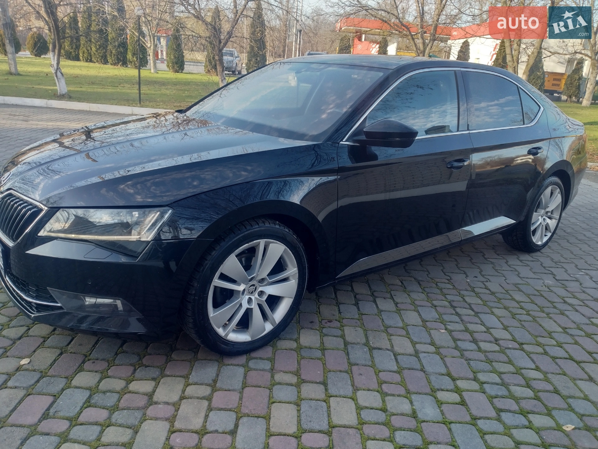 2015 Skoda Superb - мініатюра 2