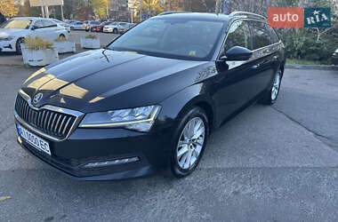 Універсал Skoda Superb 2020 в Одесі