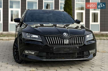 Лифтбек Skoda Superb 2017 в Днепре