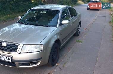 Ліфтбек Skoda Superb 2005 в Києві