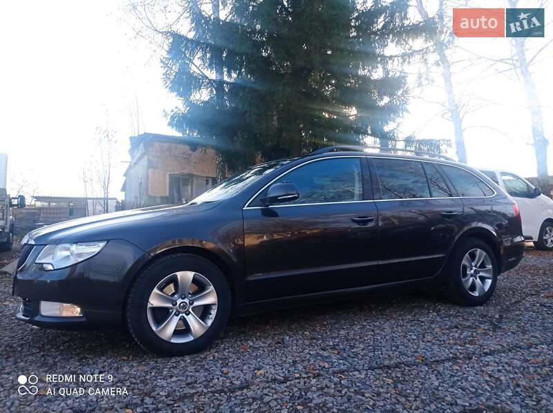 Универсал Skoda Superb 2011 в Бердичеве