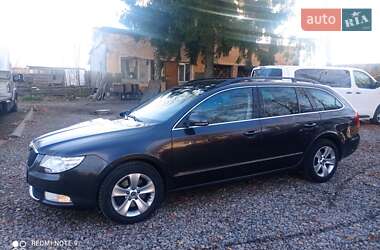 Універсал Skoda Superb 2011 в Бердичеві