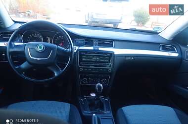 Універсал Skoda Superb 2011 в Бердичеві