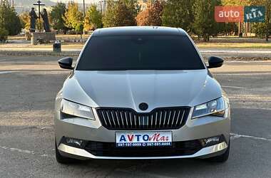 Лифтбек Skoda Superb 2017 в Киеве