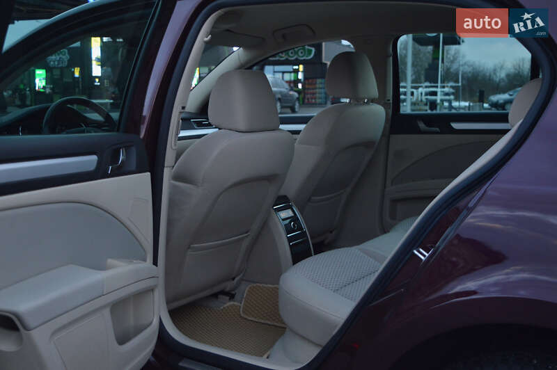 Лифтбек Skoda Superb 2010 в Стрые