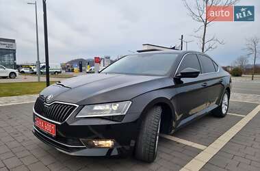 Лифтбек Skoda Superb 2019 в Мукачево