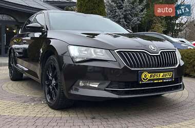 Лифтбек Skoda Superb 2016 в Львове