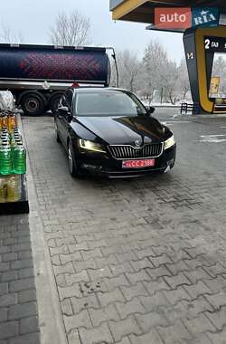 Лифтбек Skoda Superb 2018 в Киеве