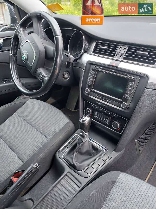 Универсал Skoda Superb 2013 в Балте