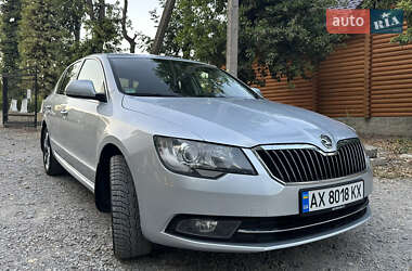 Ліфтбек Skoda Superb 2013 в Чернівцях