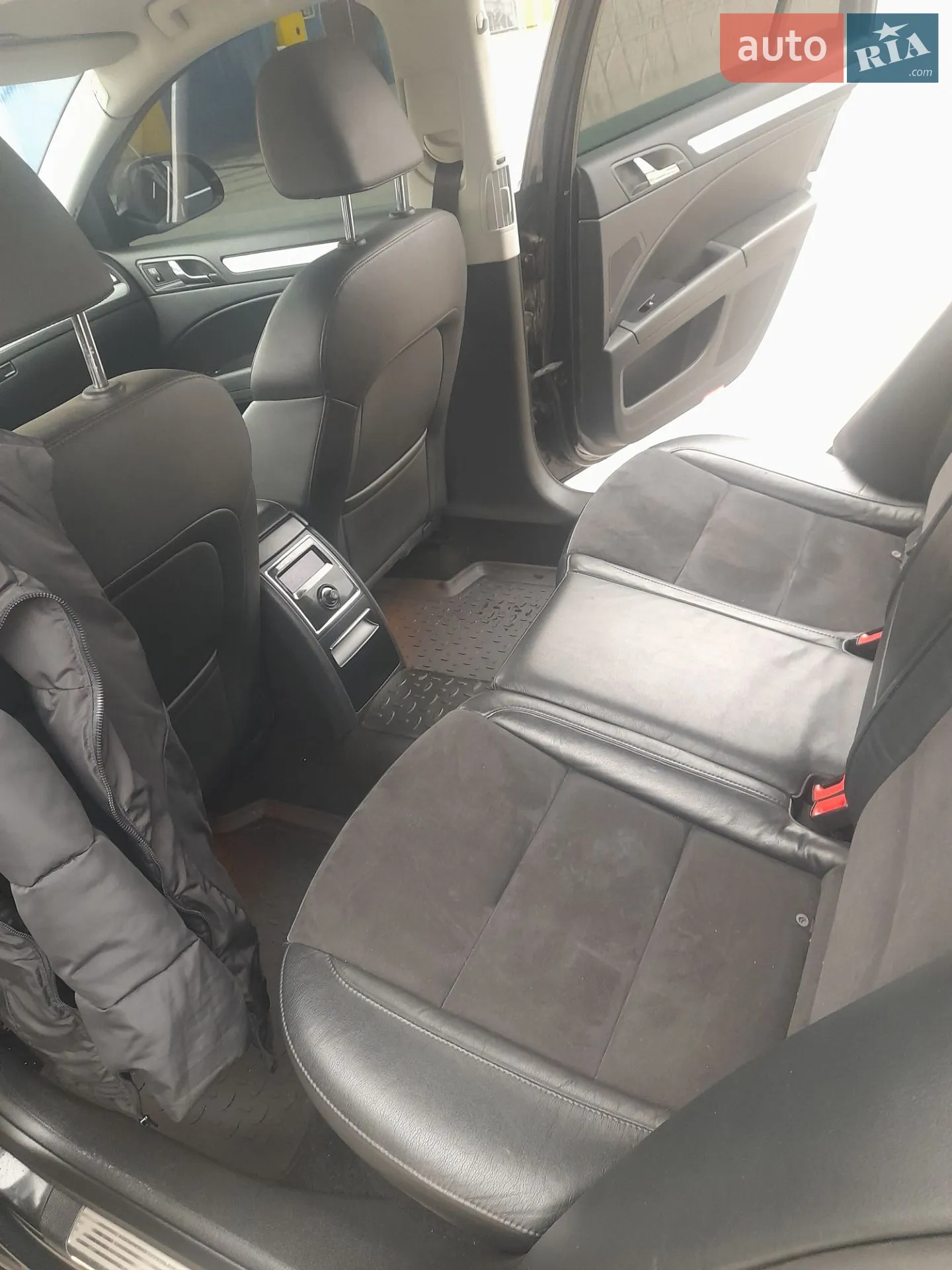Skoda Superb 2012 VIN TMBJJ73T6D9036597 фото оголошення 14 з 16