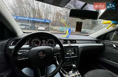 Універсал Skoda Superb 2014 в Львові